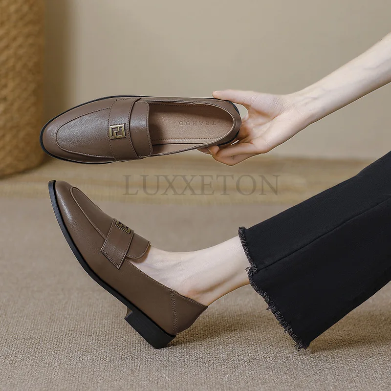 Women Sheep Leather Loafers Black Beige Flat Shoes Woman Slip-on Casual Flats Brand Turn Lock Retro Shoes Spring Autumn