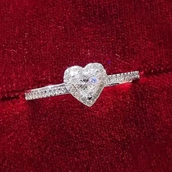 Huitan Shiny Silver Color Heart Rings for Women Simple and Stylish New Trendy Wedding Female Rings Fashion Party Gift Jewelry