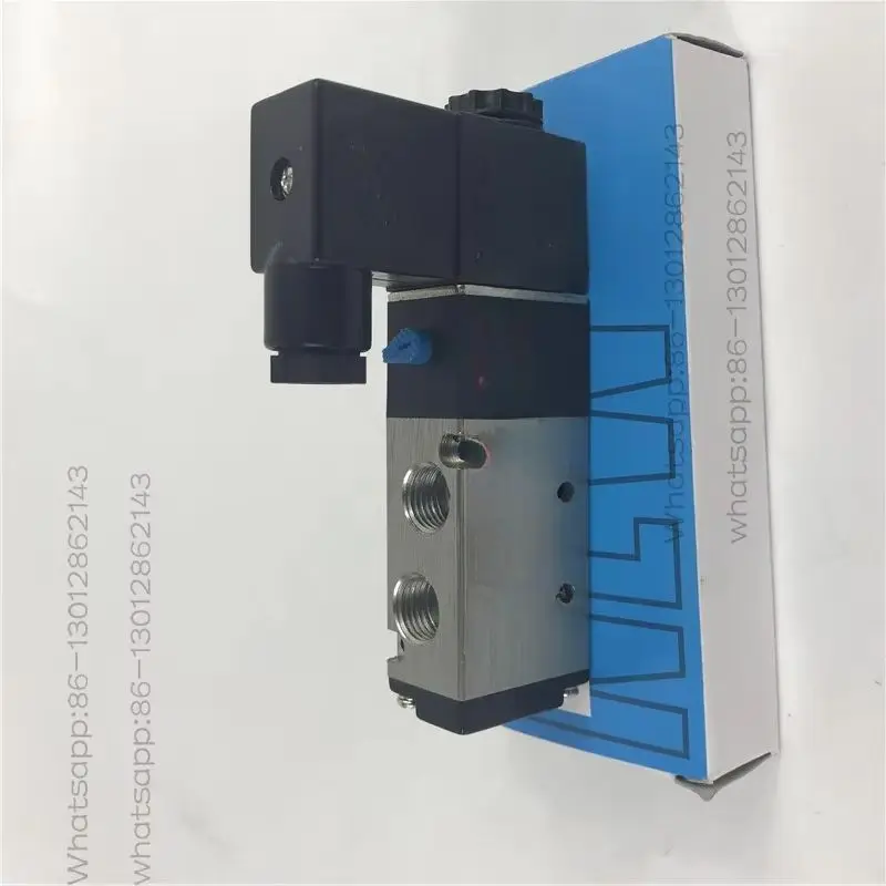 

2026 1PCS Solenoid valve BM520 BM520S BM520-02S directional valve