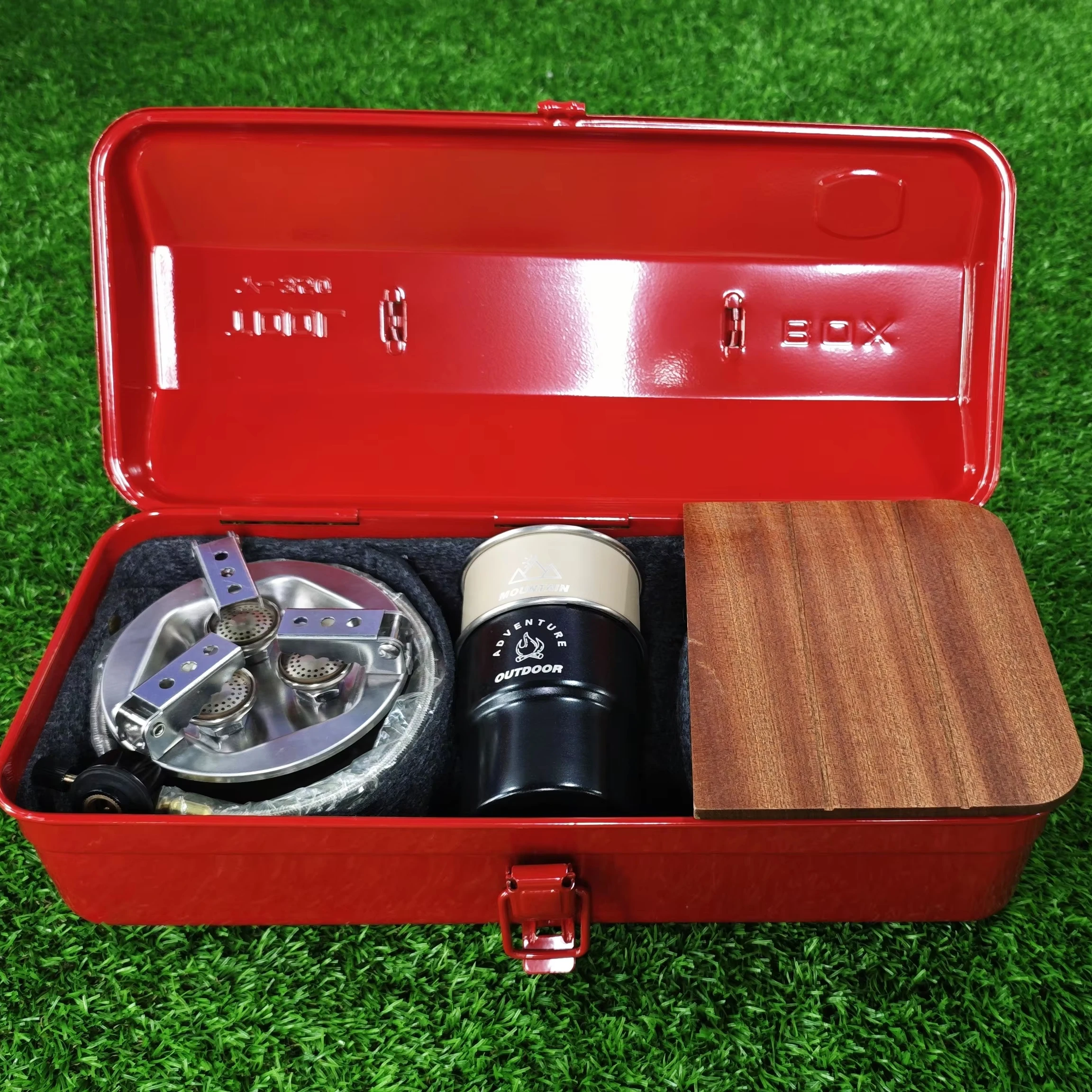 Boîte à outils Portable, boîte de rangement d'outils de noël multifonctionnelle, boîte à outils de camping en fer pour pique-nique en plein air avec autocollants