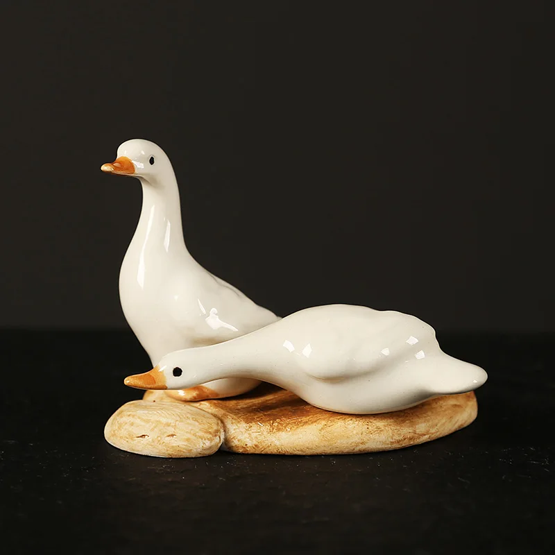 Creative ceramic simulation duckling ornament little white duck potted water fish tank decoration
