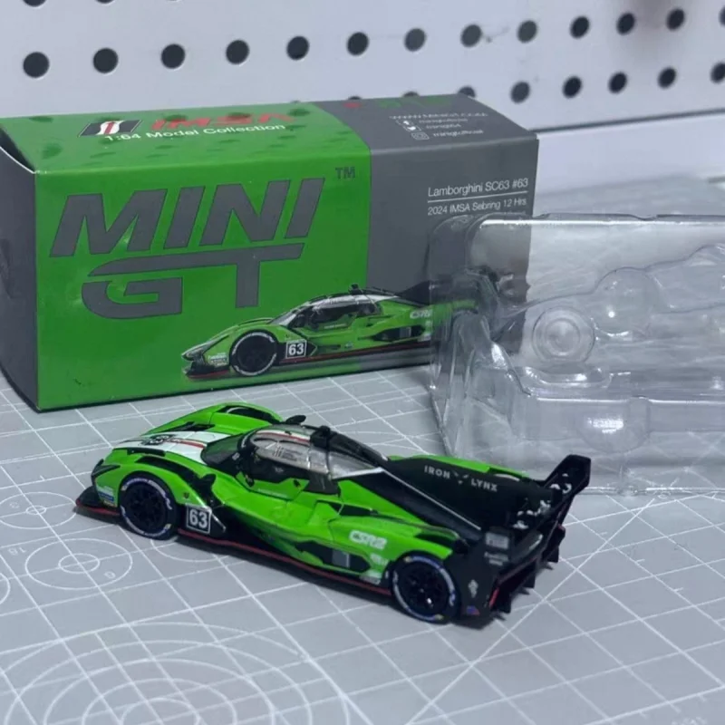 disponibile-1-64-816-green-sc63-2024-imsa-modello-di-auto-in-lega-pressofusa-pezzo-da-collezione-figura-per-adulti-regalo-di-compleanno-a-sorpresa