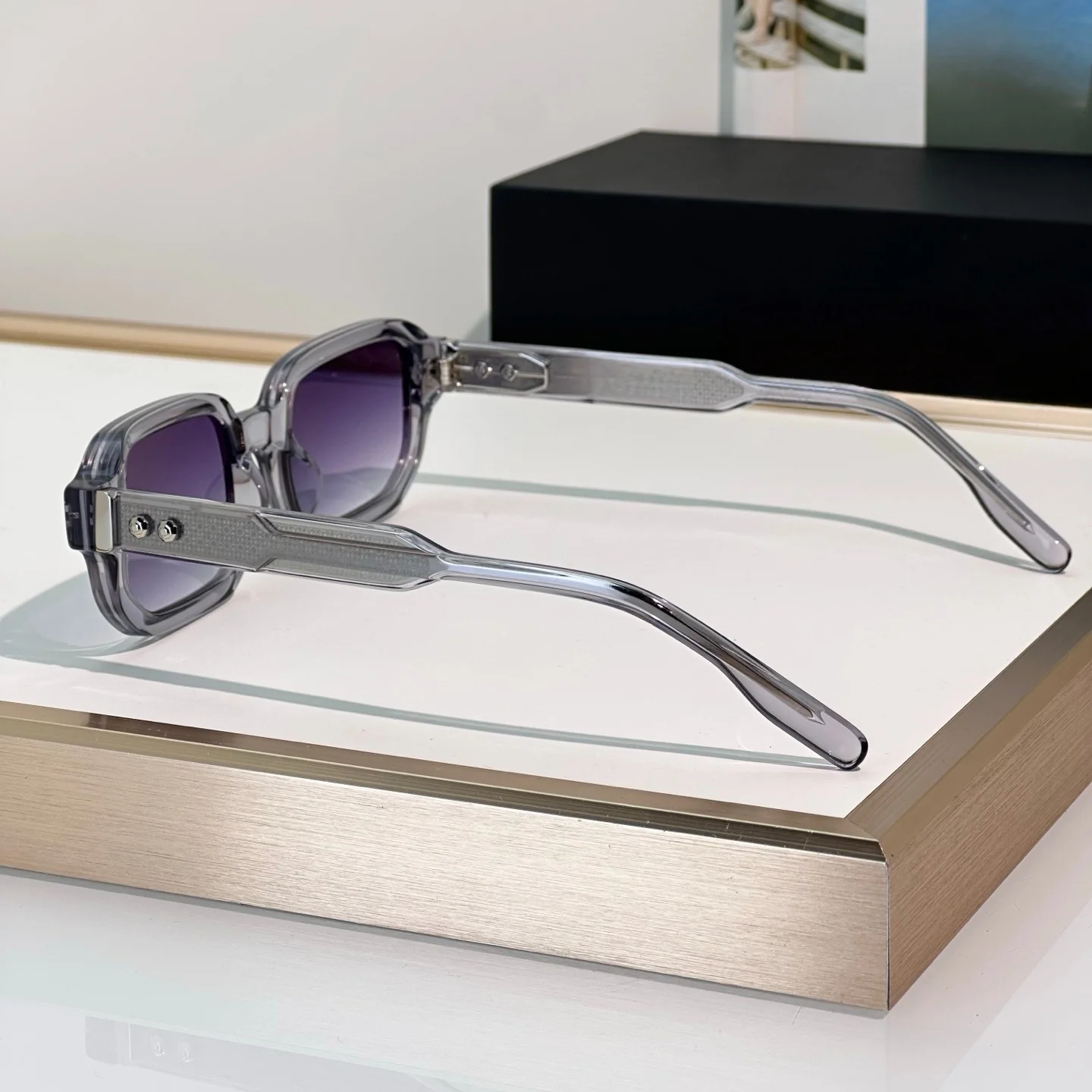 Project 06 Men Women Sunglasses,Retro Niche Tortoiseshell Shades,UV400 Gradient Lens,Stand Out On Any Occasion,Grab Compliments