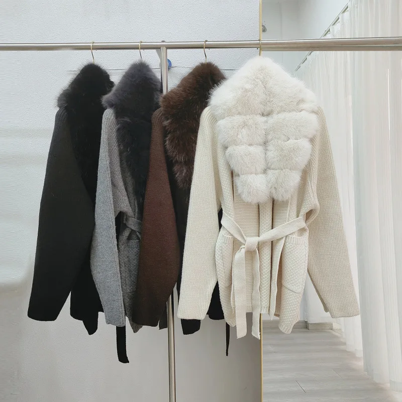 

Winter Real Fox Fur Coat Knitting Cardigan Women Long Sleeve Fashion Warm Female Hooded Natural Raccoon Fur Jacket Outwear