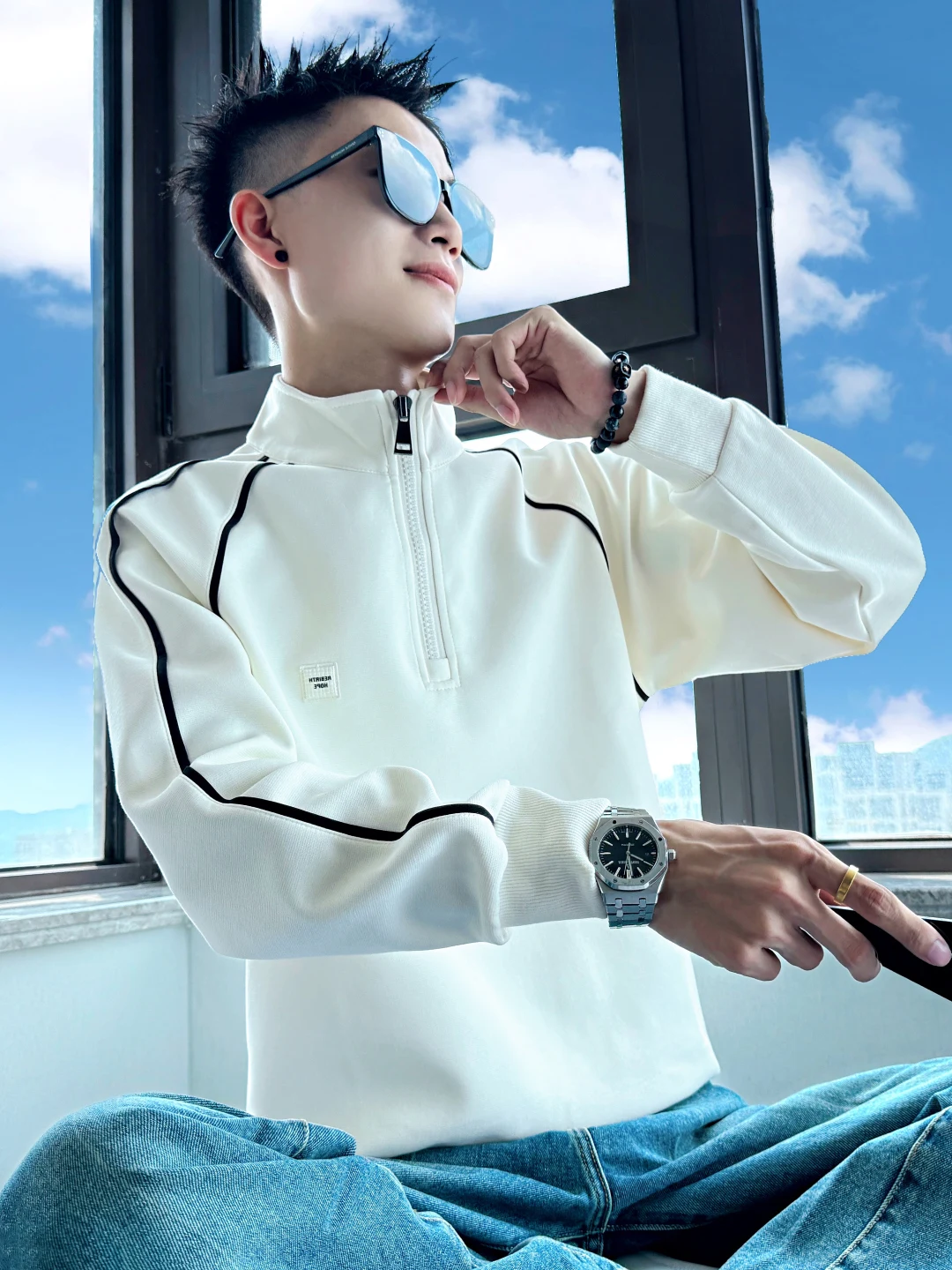

Trendy Men's Long Sve Hoodie Zipper Design Comfortable Straight Cut Polyester Casual Wear Spring Autumn New Arrival