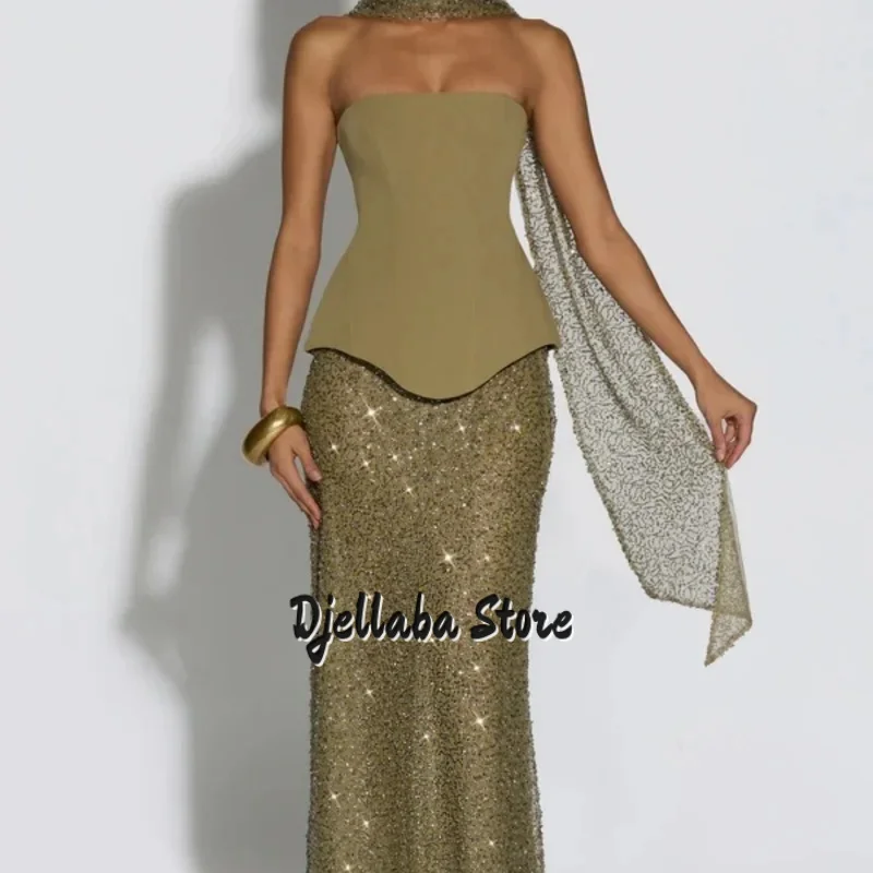 تخصيص الأخضر الترتر الأوشحة الحريرية الطويلة الجلباب دي soirée قطعتين مجموعة فساتين الحفلات بدون حمالات ألف خط فستان الحفلة الراقصة 2025