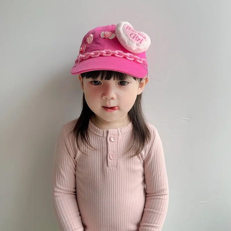 New Sweet Baby Girls Love Peaked Hat Fashion Girl Cotton Baseball Hats All-match Children Casual Cap Vacation Kid Sunscreen Caps