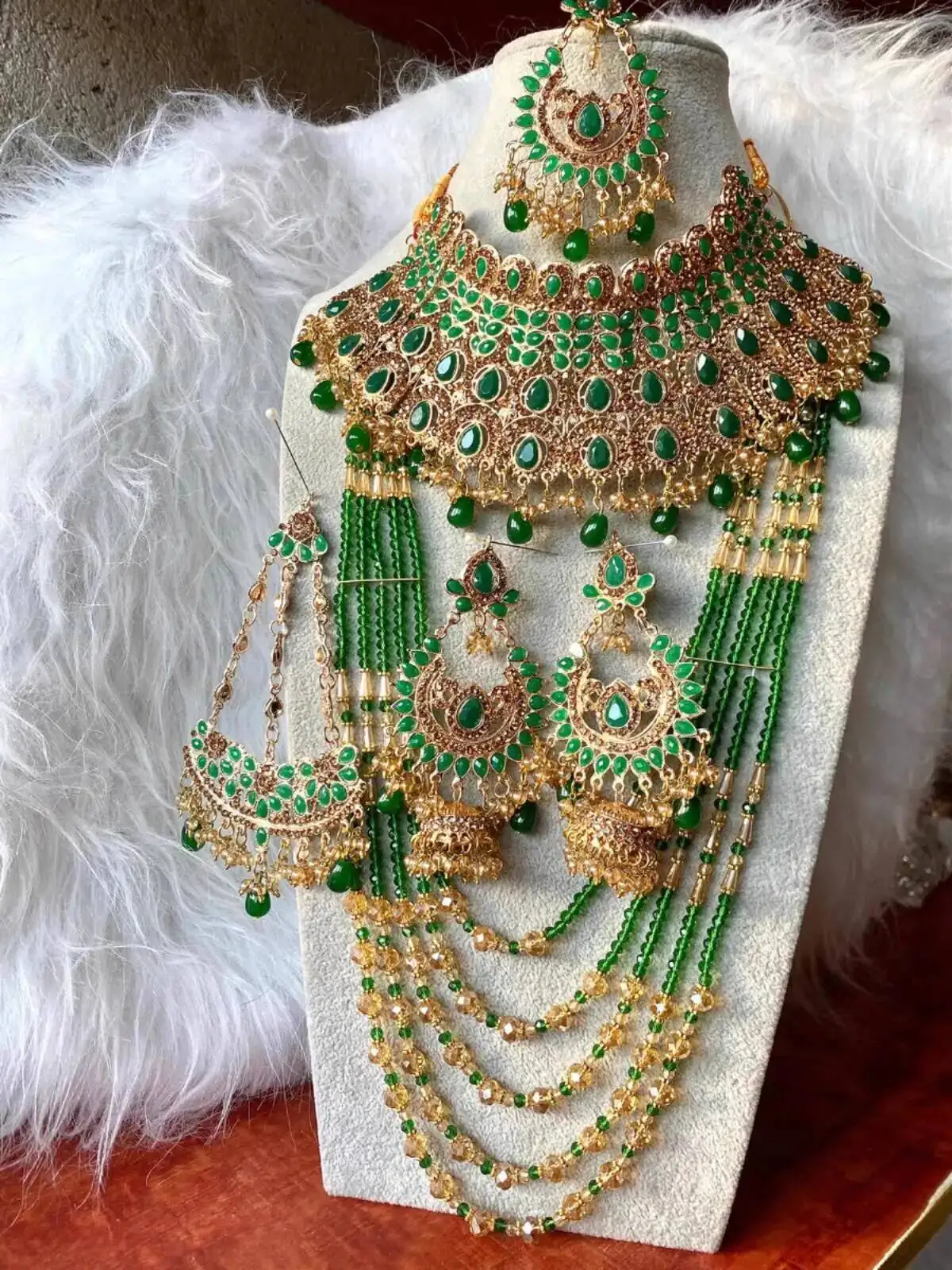 

Indian and Pakistani Jewelry Set Decorations Exotic Style Studio Photo Wedding Bride Ancient Style Belly Dance