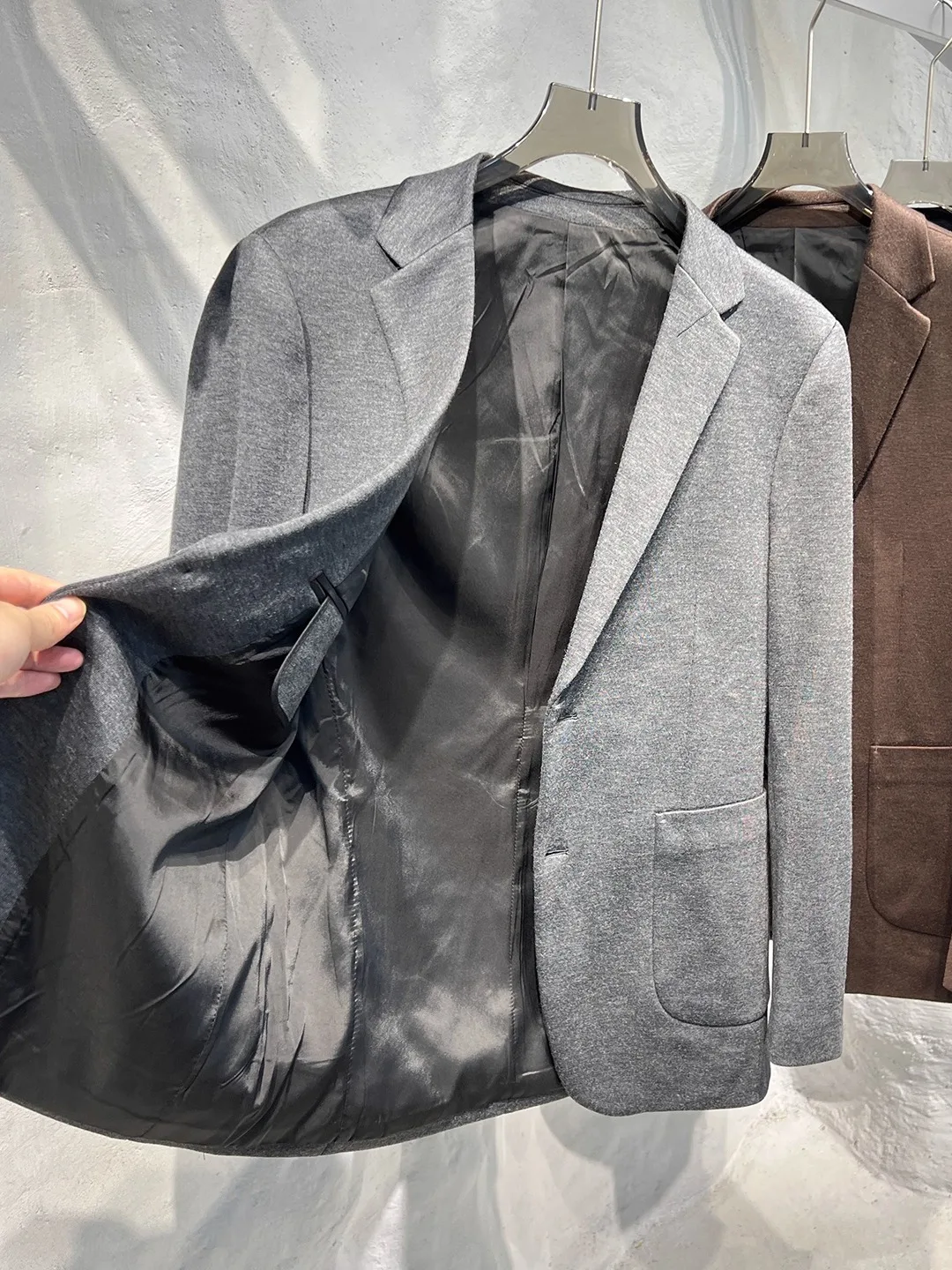 Traje de mezcla de lana informal de alta gama para hombre, traje de negocios de otoño, ligero, de lujo, con soporte de poliéster