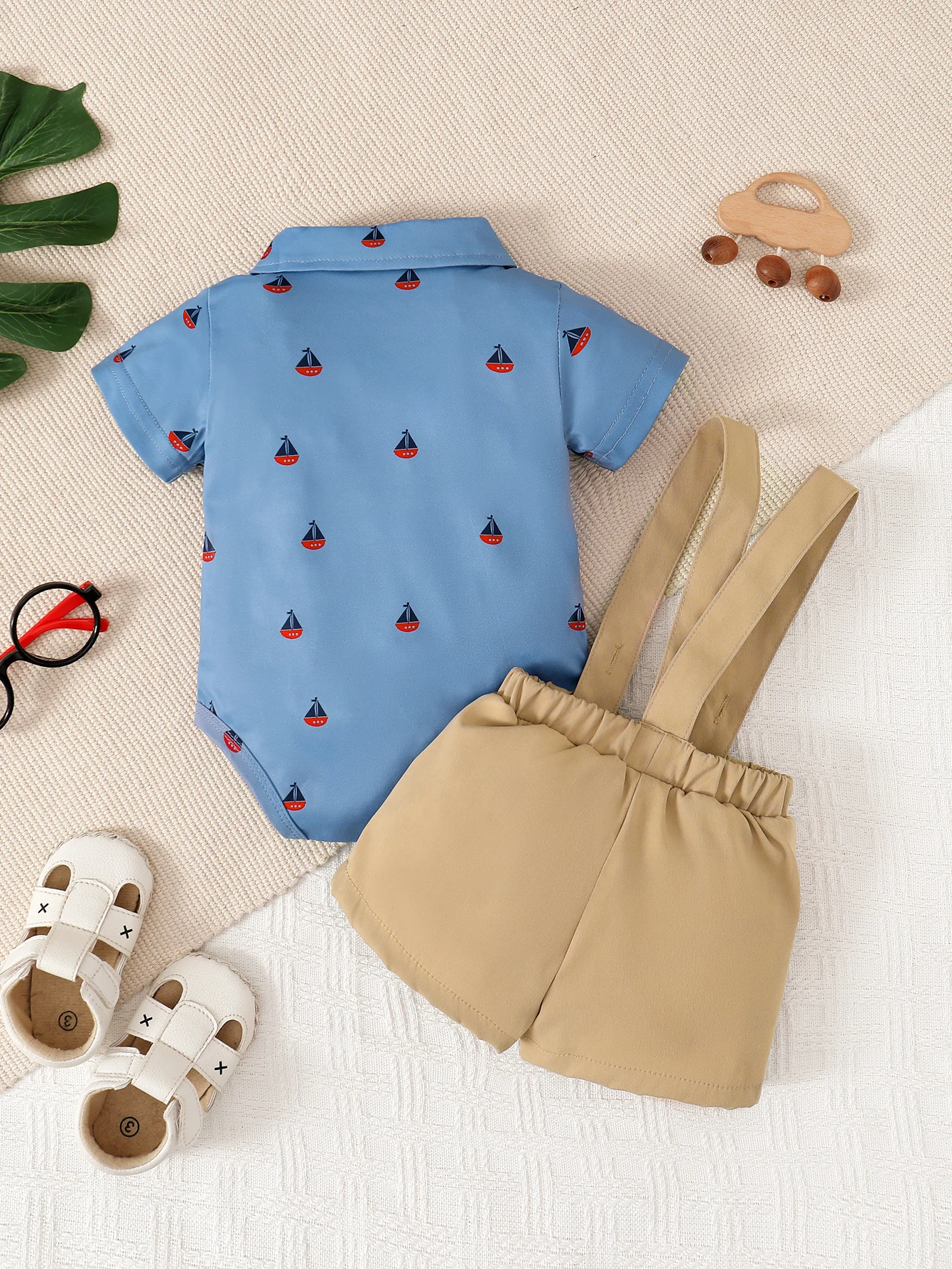 Short Sleeve Gentleman\'s Small Suit For Baby Boys Summer Lapel Blue Triangle Khaki With Shorts And Bow Handsome Two-Piece Suit