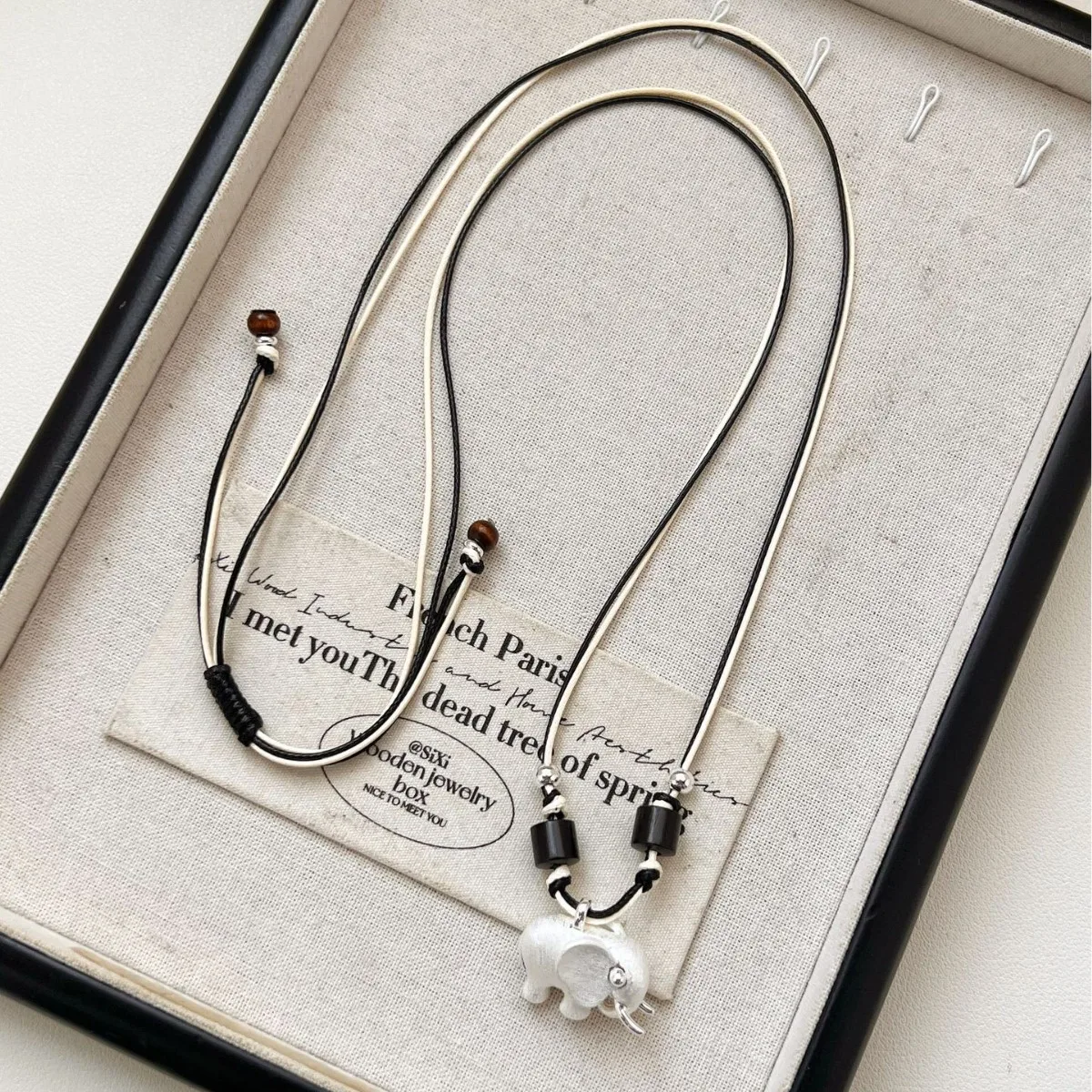 High Sense Elephant Copper Color Pendant Adjustable Drawstring Necklace Women Luxury Versatile Niche Daily Wear Jewelry Accessor