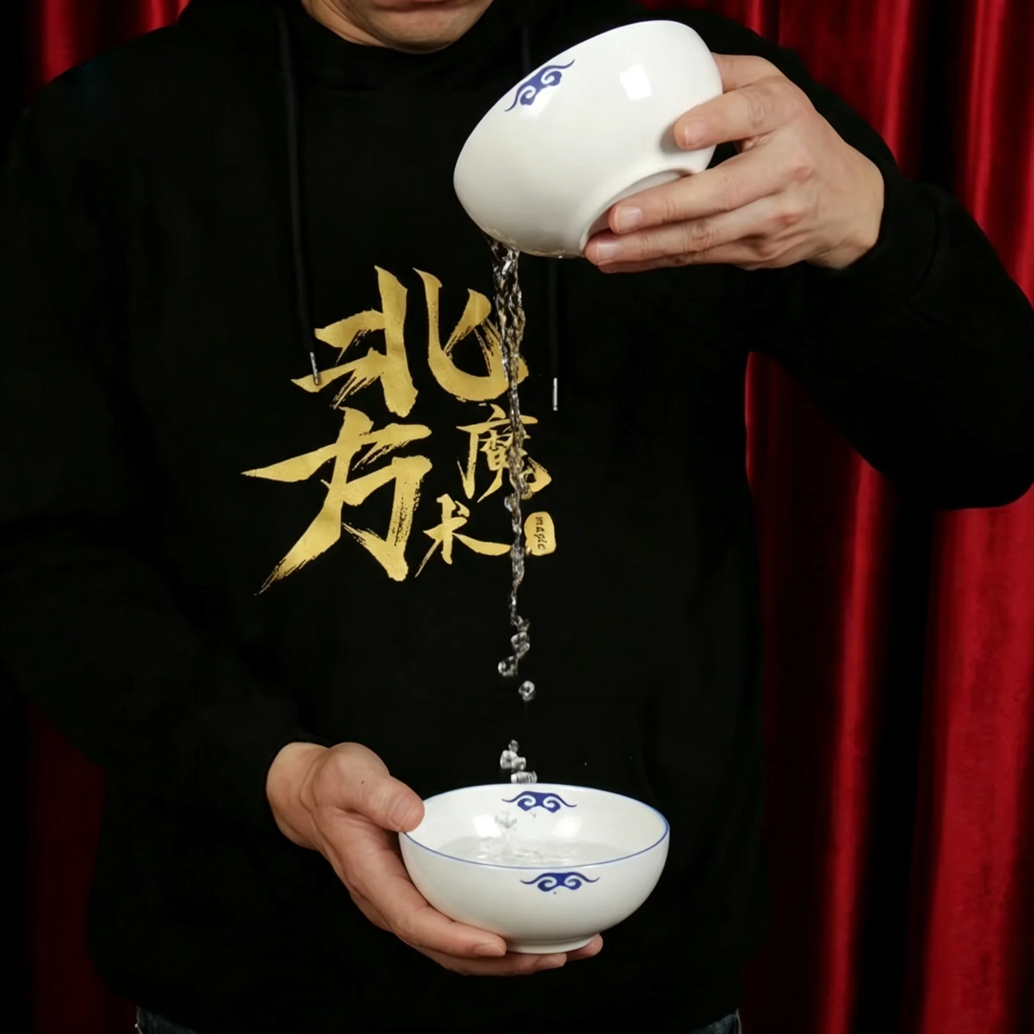 Water from Above Bowls White or Silver Magic Tricks Stage Illusion Gimmick Props Comedy Empty Double Bowl of Water Magia