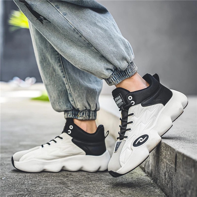 

Men's 2025 Down Cloth Sports Shoes New Fashion Versatile Thick Sole Anti Slip Elevated Shoes Outdoor Running Travel Casual Shoes