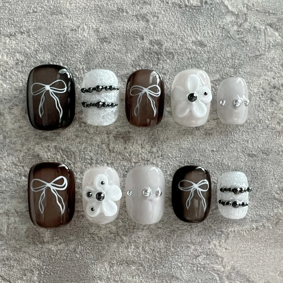 

24Pcs Short Square Head False Nails Brown 3D Flower Bow Design Full Cover Nails Tips Art Rhinestone Reusable Press on Fake Nails