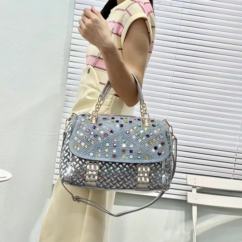 

Women Denim Jean Handbags Sweet Casual High Quality Shoulder Bags Diamond Rhinestone Decorative Tote Bag Zipper Messenger Bags