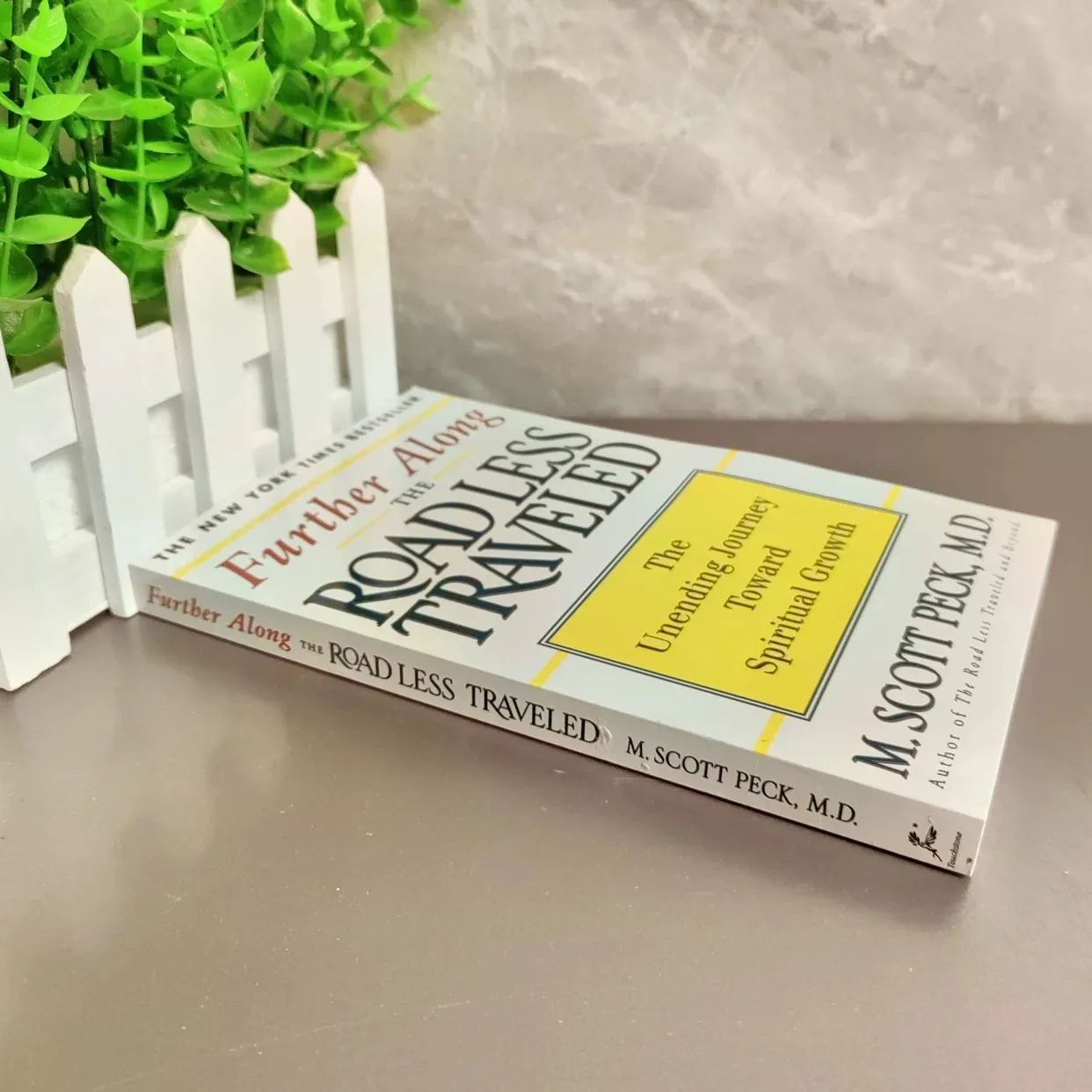 

Дорога, менее путешествуется 2, английское издание, вдохновляющие современные литературные книги на дороге, менее путешествуются людей