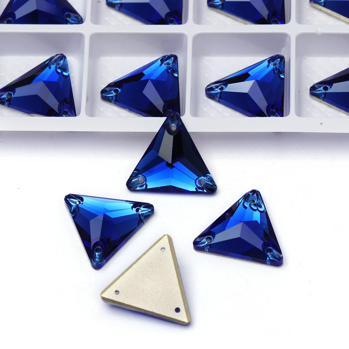 Sapphire Factory Direct K9 Crystal Sew-On Triangle Rhinestones for Shoes And Dresses Apparel Grade 6A Glass Stones for Clothing