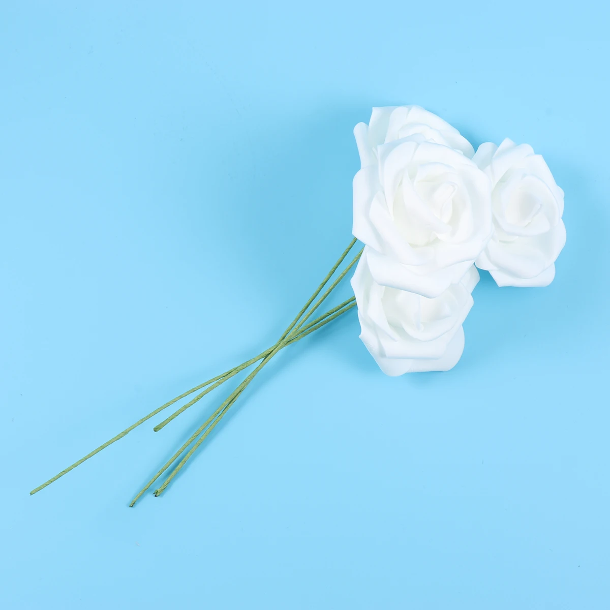 

50Pcs Comfortable Touch Foam Roses White Artificial Flower Bouquets For Special Occasions