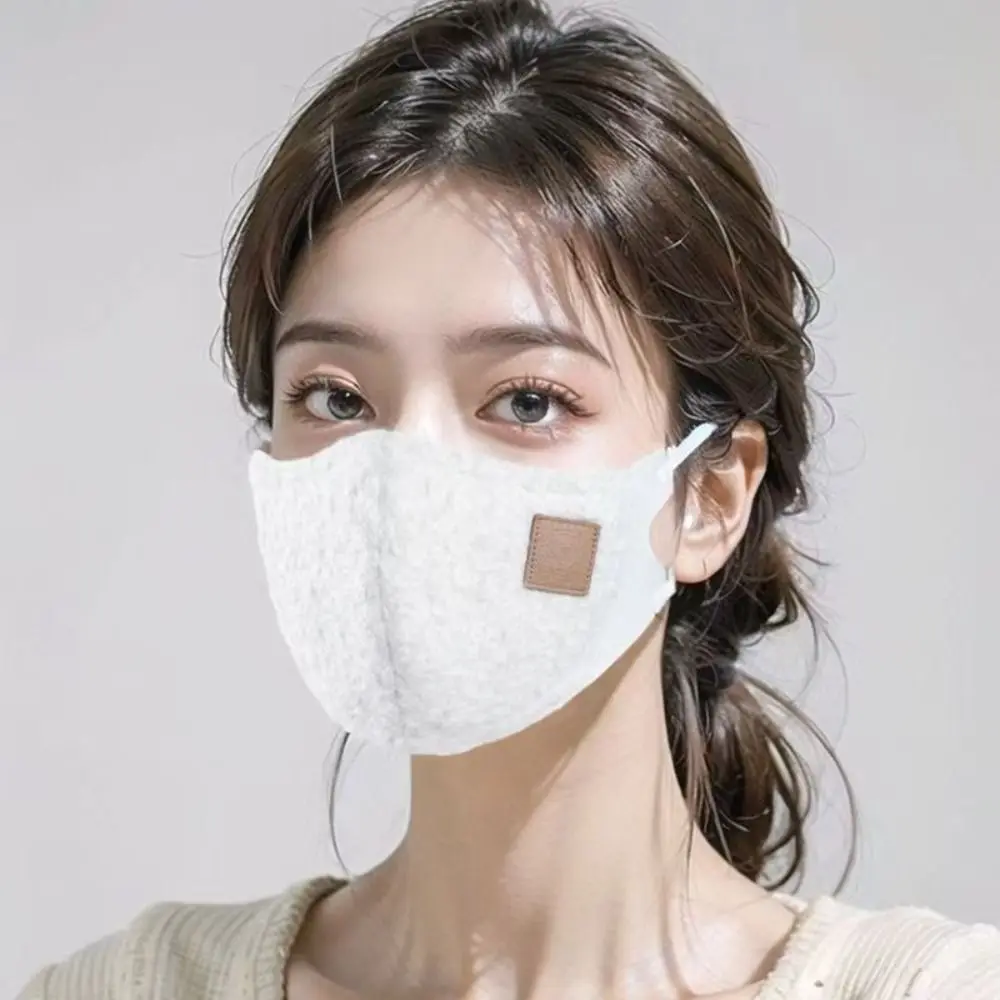 ของขวัญรีดกํามะหยี่ผู้หญิงฤดูหนาว WARM Mask ความอบอุ่นเครื่องมือนุ่มหนา 3D สามมิติหน้ากาก Windproof ขนแกะปาก