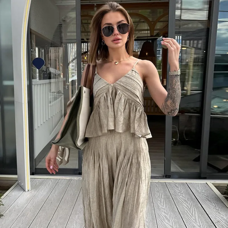 

Woman’s Summer Elegant V-neck Ruched Short Camisole Top And Wide-leg Pants Set Pleated Linen Texture Vacation Suit