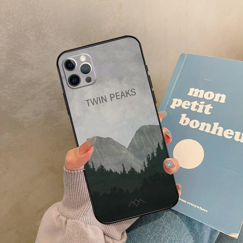 مرحبا بكم في حافظة Twin Peaks لهاتف iPhone 17 Air 14 16 15 11 12 13 Pro Max 12 mini XR 15 16 Plus 16e غطاء خلفي