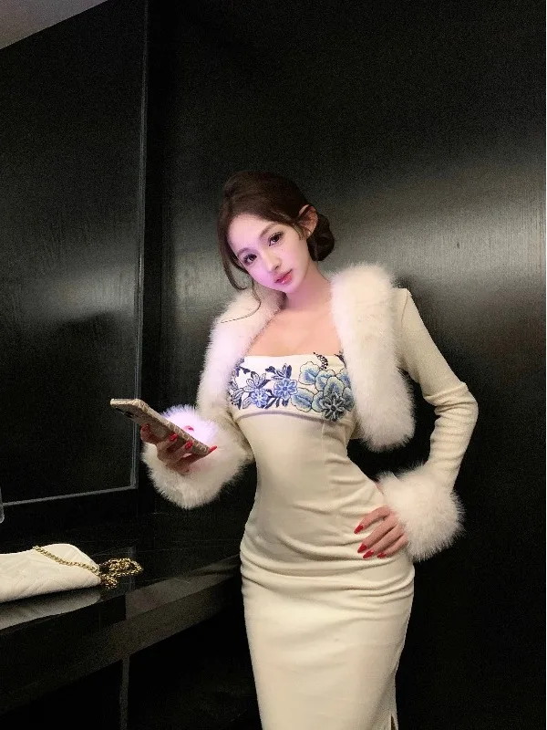 

Elegant Lady Double-Sided Fleece Lace Trimmed Off-Shoulder Dress with Cardigan Two-Piece Set Gentle Wind Embroidery Fluffy Ou...