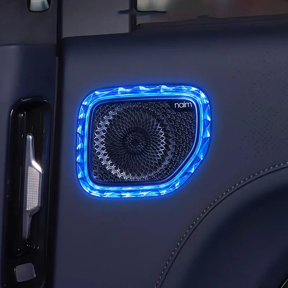 Door Ambient Light Crystal Frame Door Trim Ring Sync Color Change Interior Decoration Cover For ZEEKR 9X 2025 2026 5/6 Seats