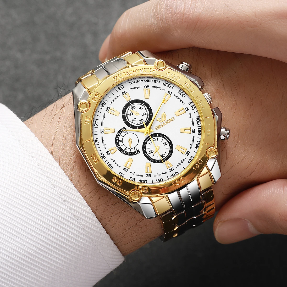 1개 서프라이즈 미스터리 시계 블라인드 박스-패션 남성 비즈니스 시계 럭셔리 대형 다이얼 남성용 쿼츠 시계 (박스 없음)