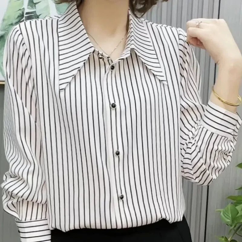 2024 New Pattern Fashion Striped Ma'am Long Sleeve Shirt All-match Show Off Weight Spring and Summer Shirt Korean Long Sleeve