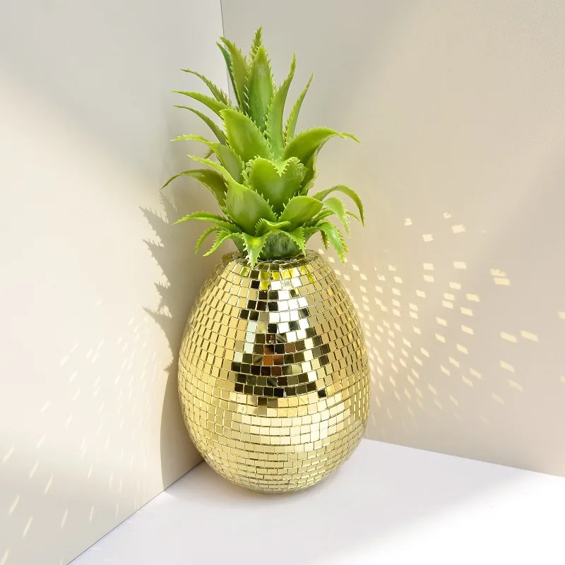 Golden Disco Pineapple Ornament Simulated Fruit Home Decor Mirror Mosaic Pineapple Statue for Party Living Room Table Decoration