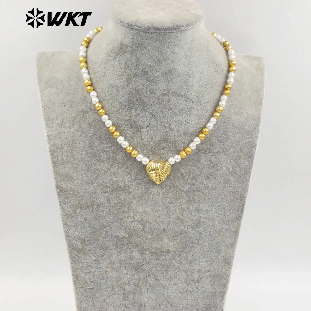 

WT-JN288 Amazing Lovely Heart and Artificial Round Beads Hand Strand Women Choker Necklace In 16 Inch Long
