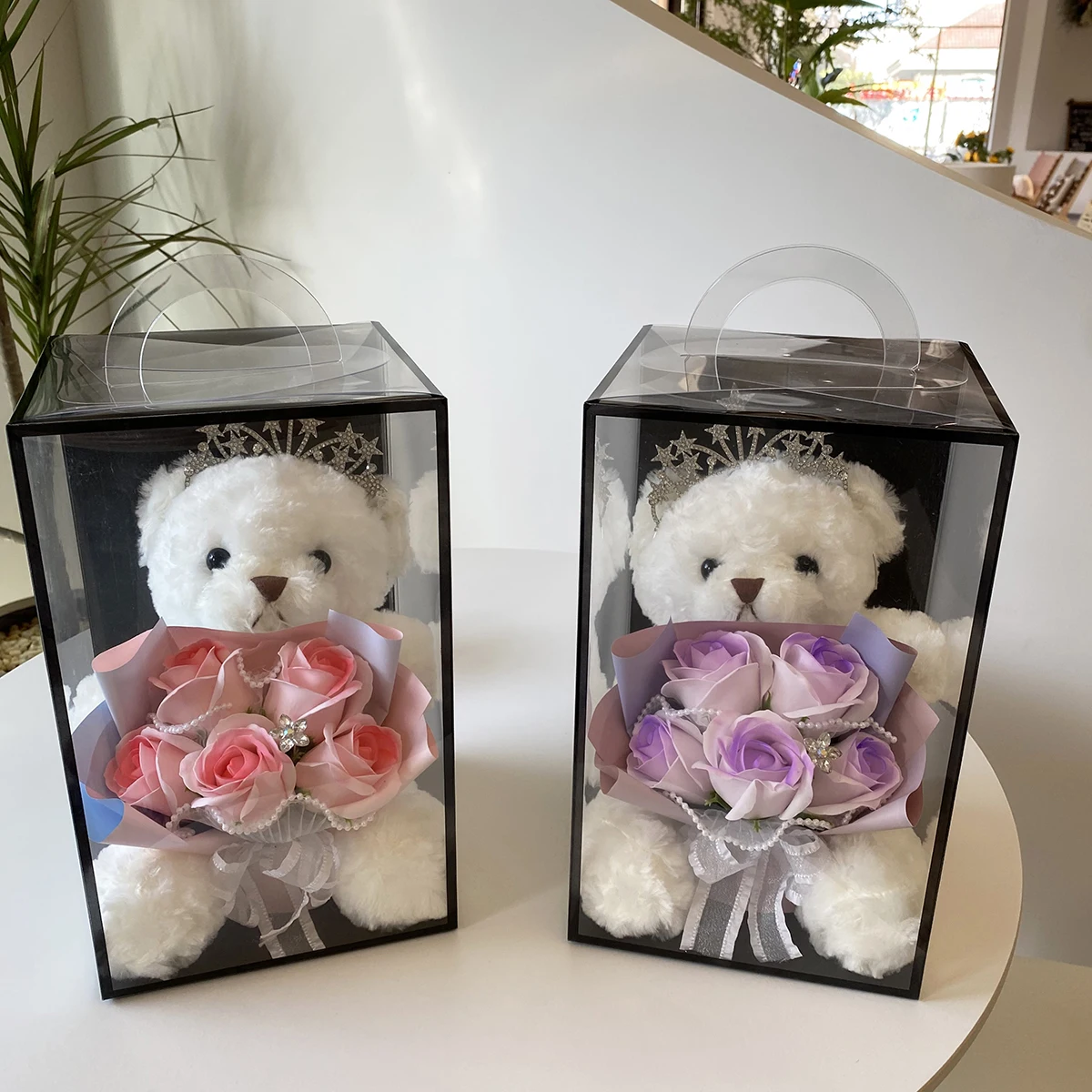 Luxus Rose Blumenstrauß Krone Bär Geschenk box künstliche Blumenstrauß Geschenke für Frauen Mädchen Hochzeit Geburtstags feier Lieferungen