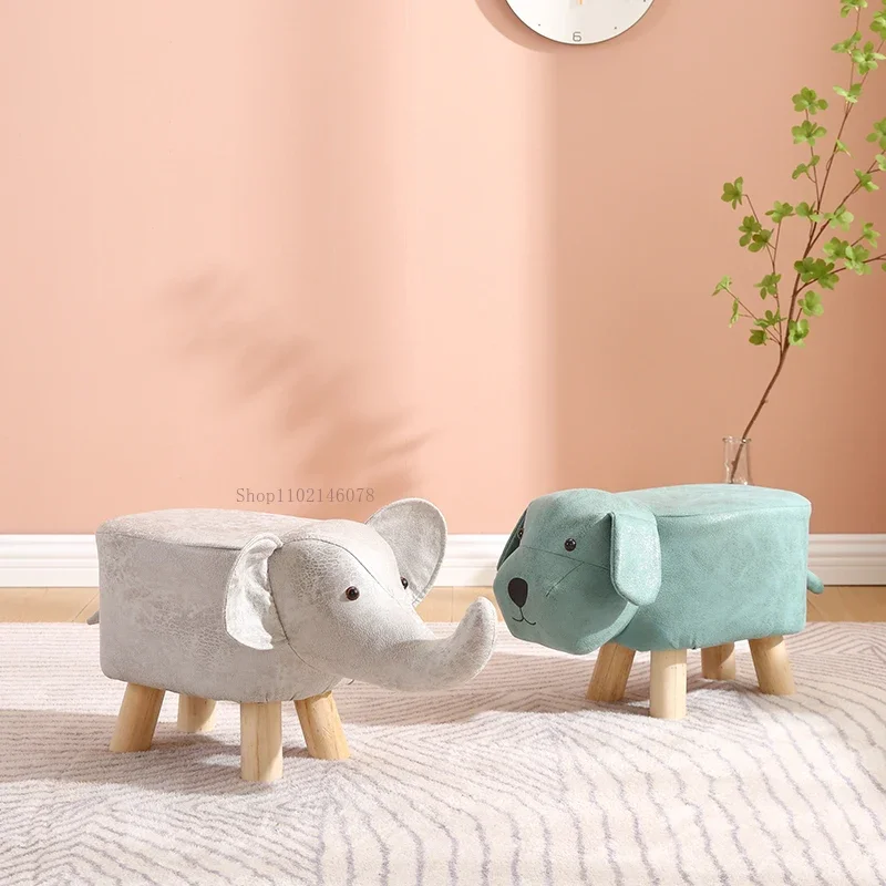 Solid Wood Low Stools Creative Animal Elephant Cartoon Family Change Shoe Ottomans Taburete Small Stool Ottomans Lovely Pouf