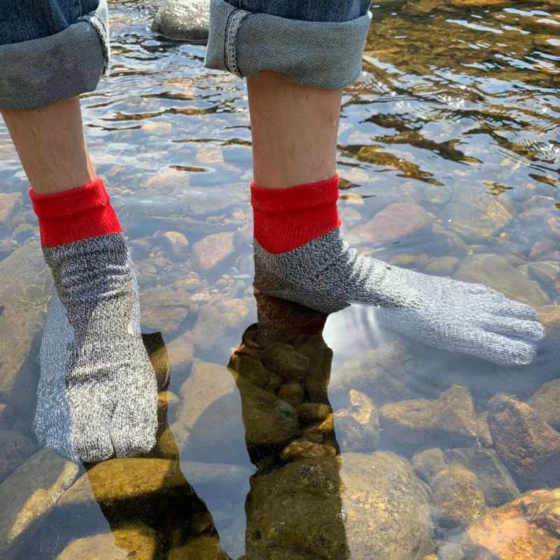 Anti-cut gespleten teensok 5 niveaus snijweerstand op blote voeten beschermend antislip buiten kamperen strand slijtvast wandelen herensokken