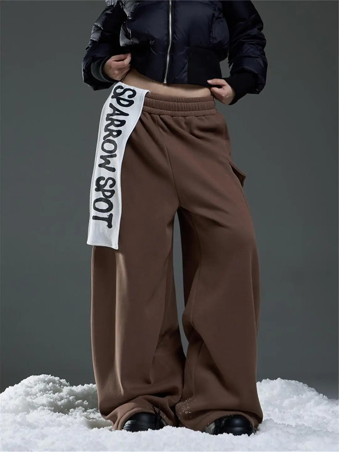 

Ретро-спортивные брюки в американском уличном стиле с буквенными нашивками, широкие, новинка весны, повседневные танцевальные брюки, модные, с высокой талией, на резинке