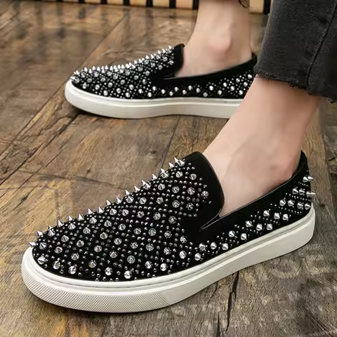 New Luxury Designer Men's Rock Roll Punk Rivet Leisure Shoes Loafers Male Comfortable Sneakers Tenis Masculino Zapatos Hombre
