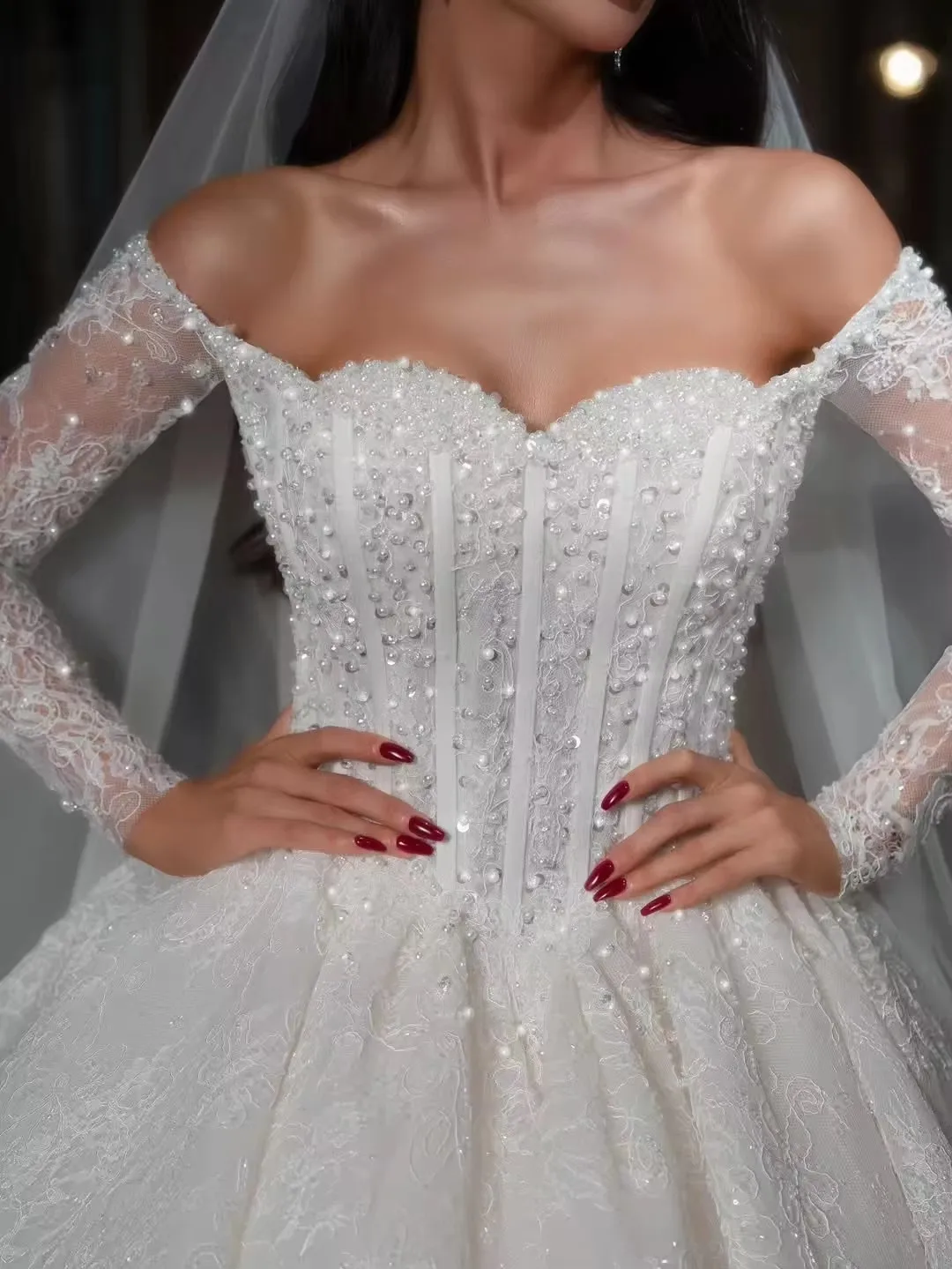 New Modern Lace Wedding Dress 2026 Sweetheart Beads Pearls Corset Princess Arabic Dubai Birde Bridal Gowns Vestido De Novia