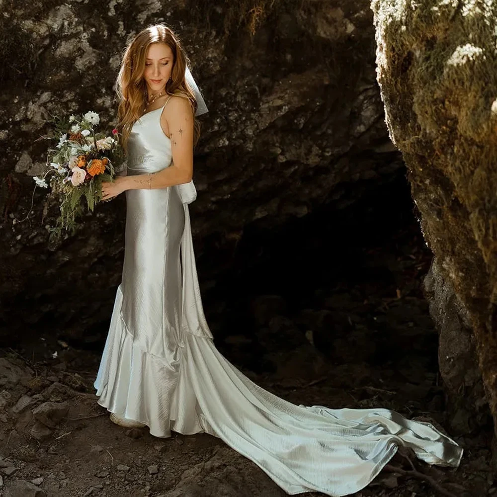 Robe de mariée évasée à volants et col bénitier, tenue de mariage à bretelles Spaghetti, dos nu avec cravate en ruban, coupe basse