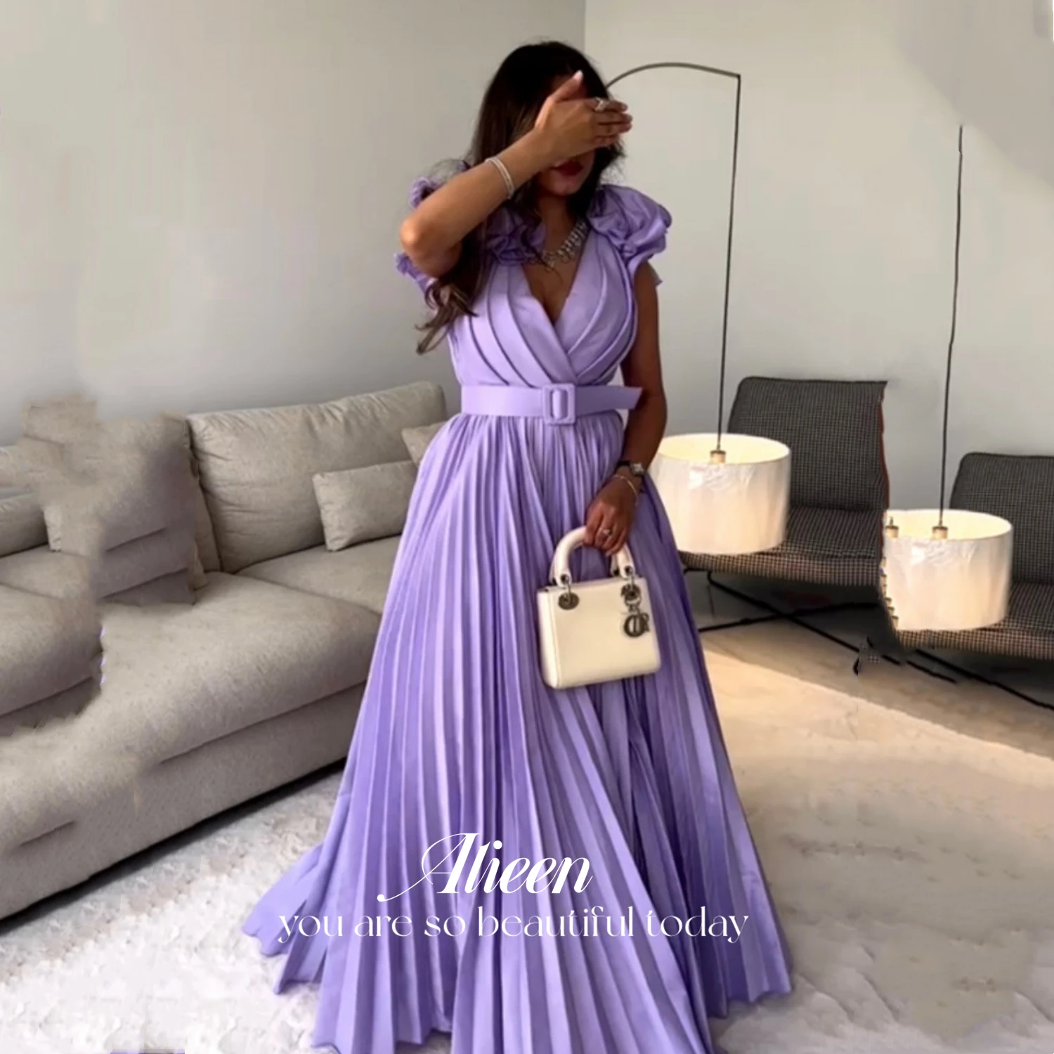 

Aileen Elegant Gowns Satin Women's Elegant Dresses for Prom Folds Line A Luxurious Evening Wedding Dress Es Purple Eid Al-fitr