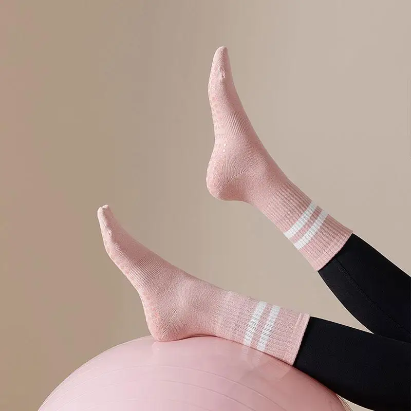 Women White Socks Cotton Non-Slip Gym Autumn Winter Tube Socks Floor Dance Pilates Sports Socks