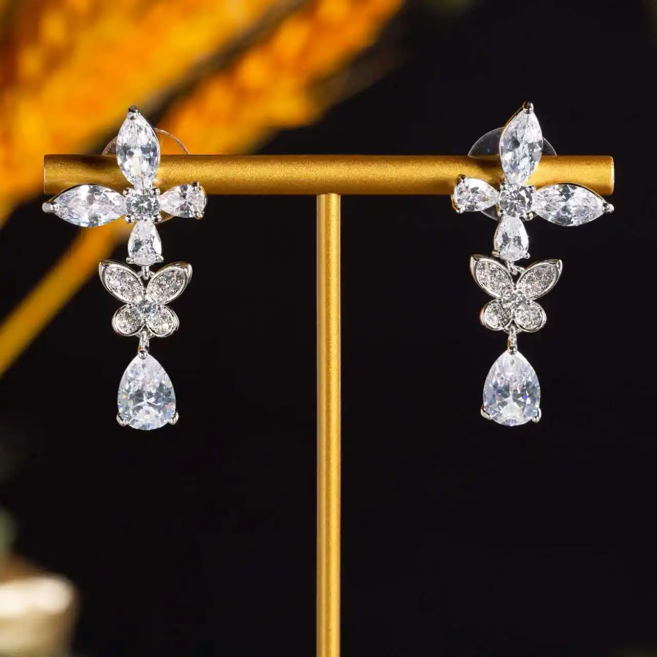 hibride-新ファッションシルバーカラーペンダントフラワーイヤリング女性ドレス装飾日常ライト高級ジュエリーウェディングギフト-e368