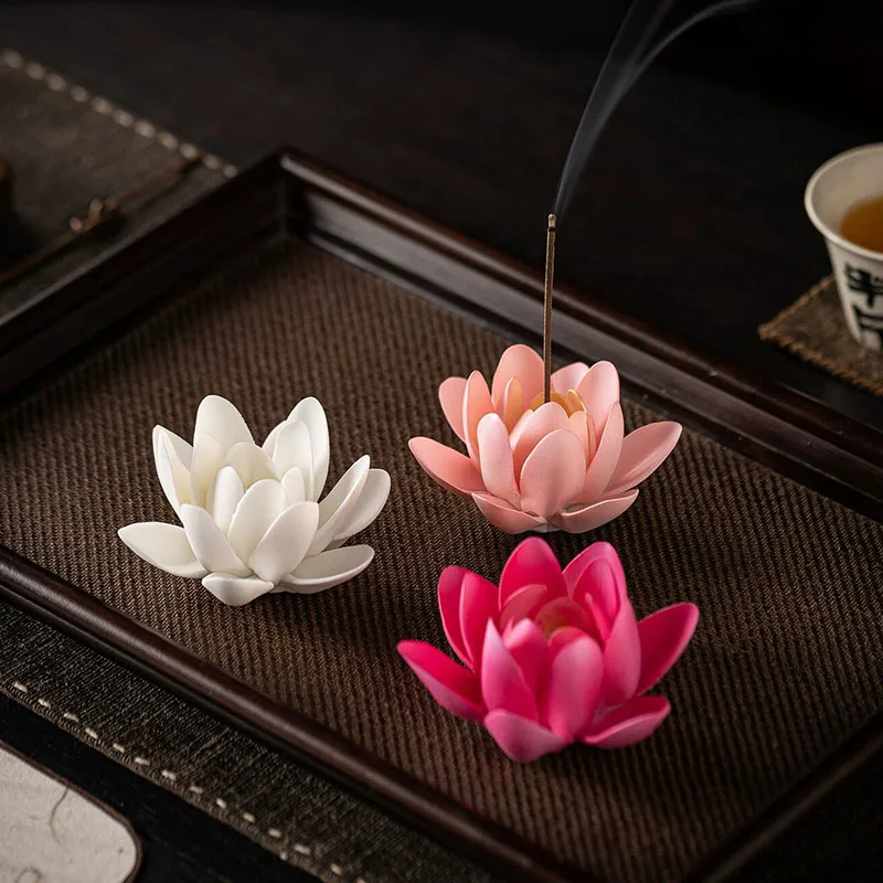 Handmade Ceramics Lotus Incense Burner 8cm Sandalwood Incense Sticks Holder for Home Decor Ornaments New Year Gifts