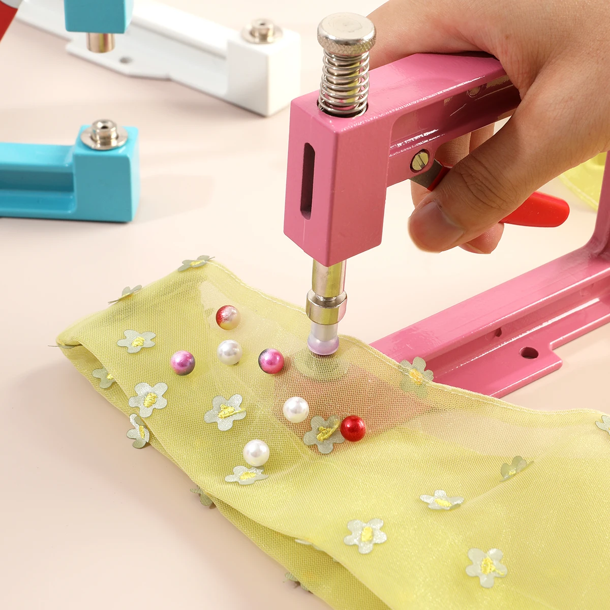 Manual Hand Press Pearl Setting Machine Rhinestones Beads Rivet Fixing Machine DIY Garment Shoes Fabric Accessories Tool