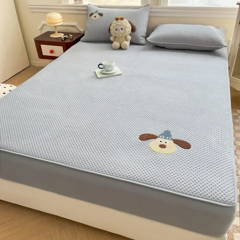 

New Class A raw cotton polished cartoon wind towel embroidered padded mattress-cute pet series single-piece mattress