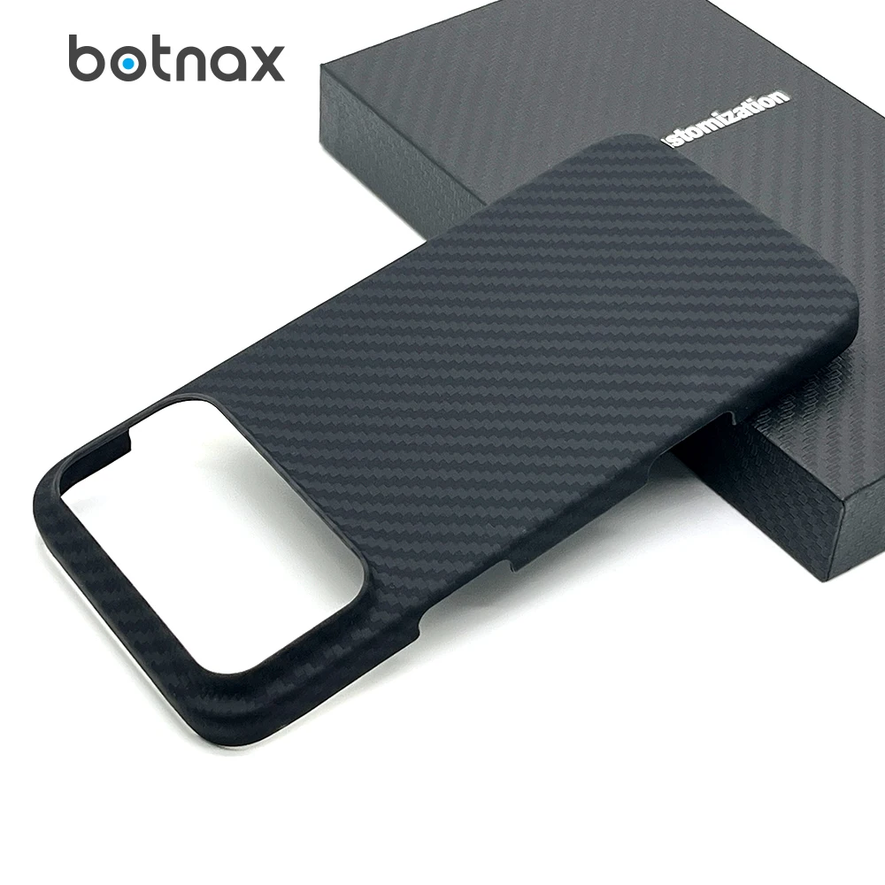 Carbon Fiber for iPhone 18 Pro Max Case Light Weight Anti-Scratch Apple 17 Pro Aramid Kevlar Back Cover Slim Skin Funda Coque