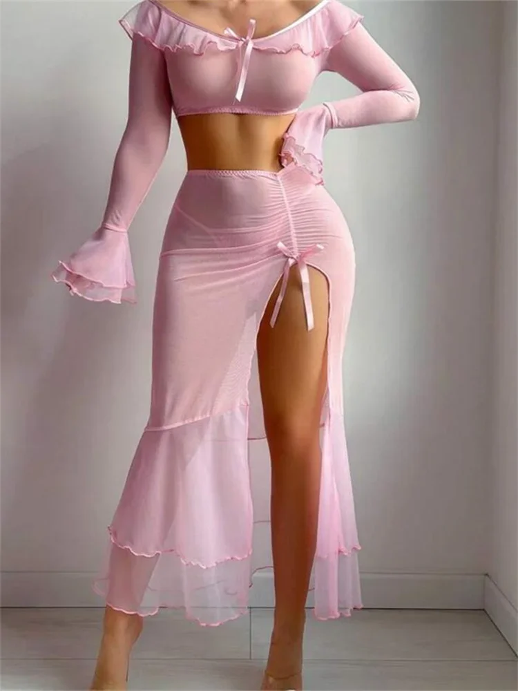 Conjunto de lencería de 3 uds. De trajes transparentes de malla con lazo y hombros descubiertos, Tops cortos de manga larga acampanada, falda dividida alta, tangas con Tanga