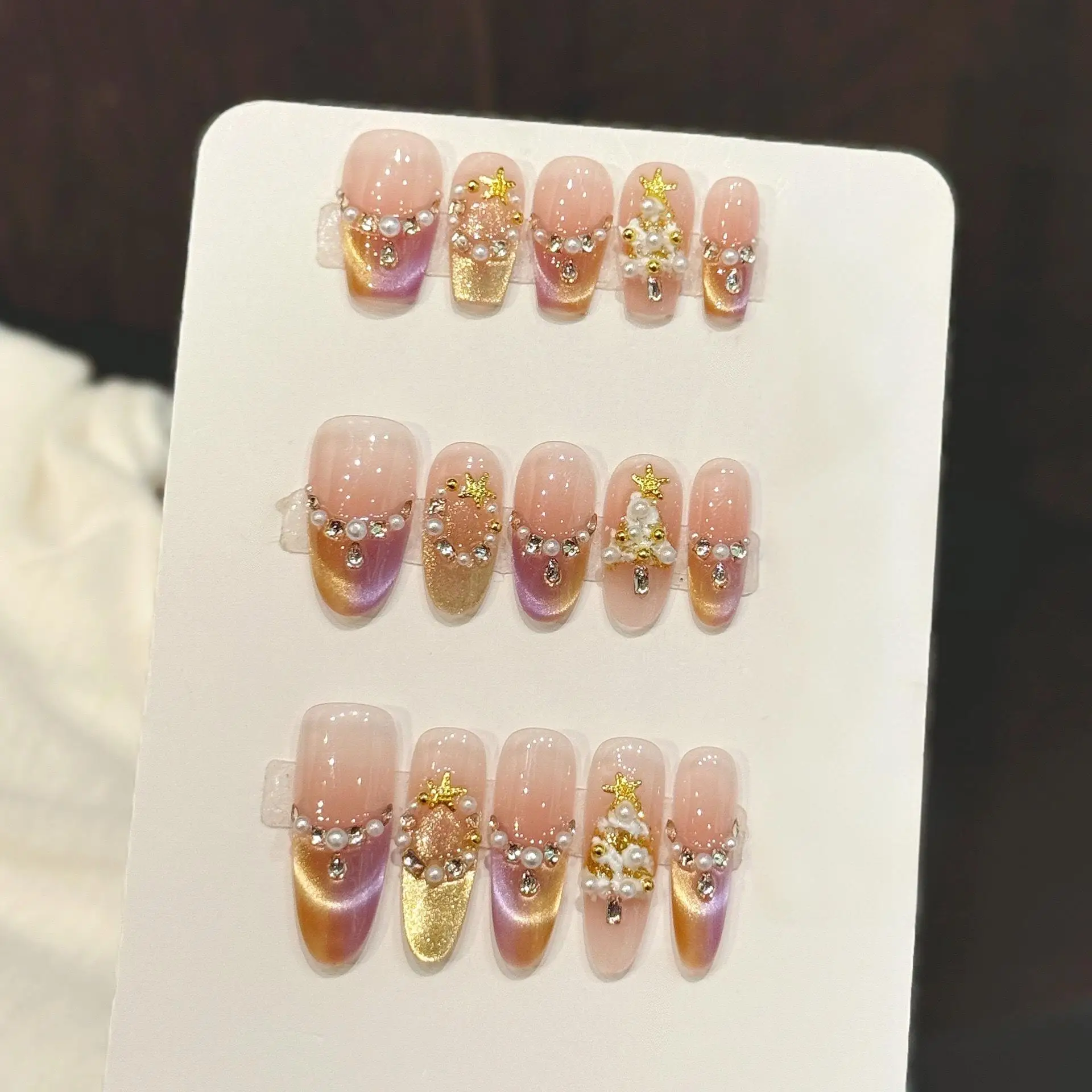 

10 шт. Роскошный пресс ручной работы на ногтях Короткие балетные пожелания Рождественский дизайн с 3 шт. инструментами Клейкие вкладки для клея для ногтей