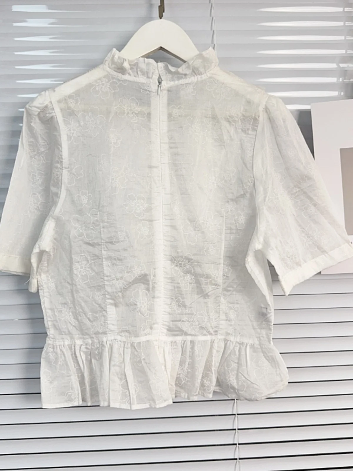 Nomikuma camicia floreale in pizzo con perline francesi per donna Top estate nuova elegante Blusas De Verano Mujer 2024