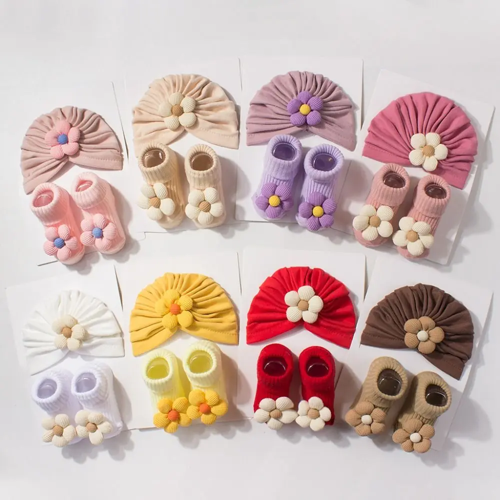 

Sweet Big Flower Baby Hat Socks Set Comfortable Soft Knit Newborn Hat with Socks Breathable Warm Infant Socks Set Everyday Wear