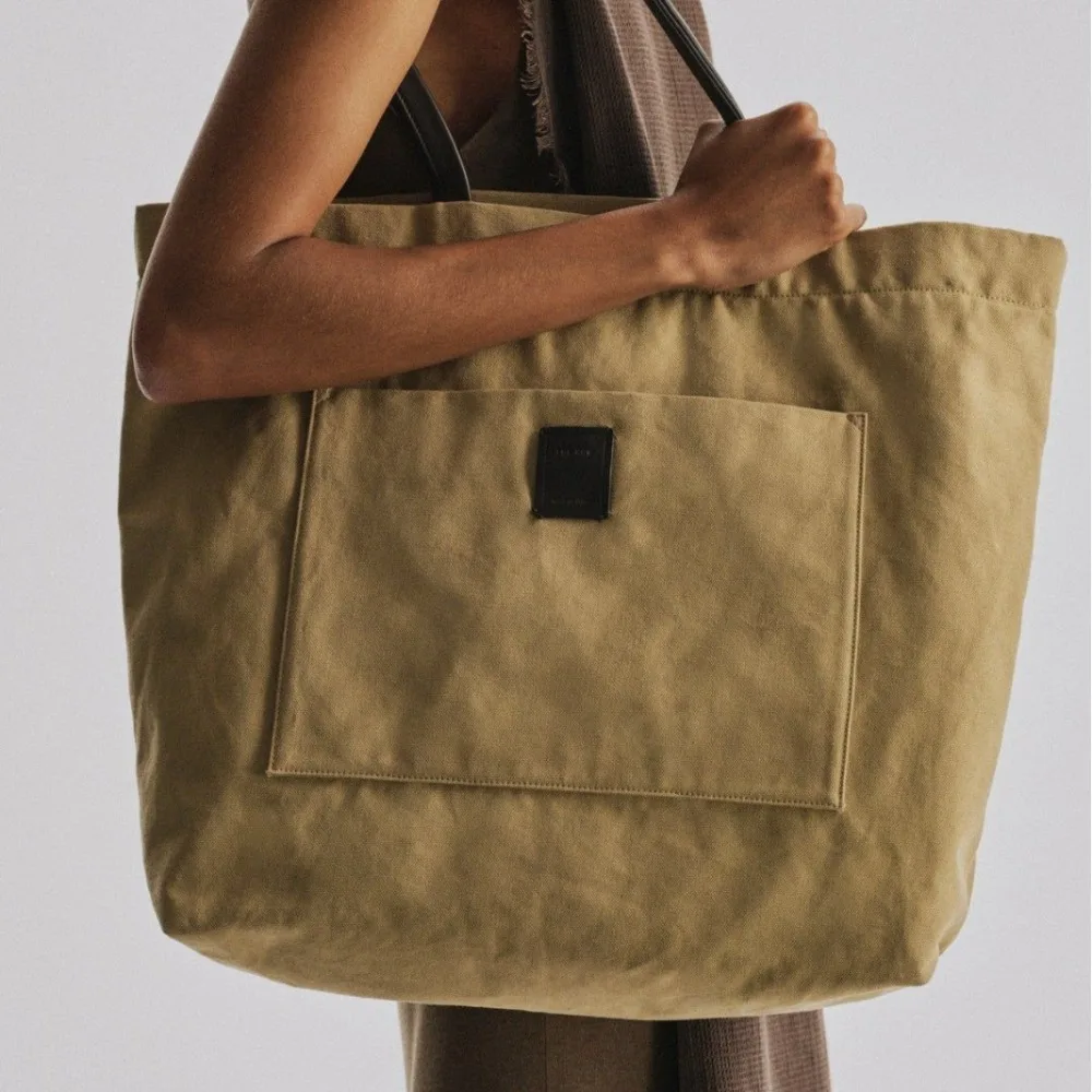 Canvas Tote Bag, Large Capacity Shopping Bag, Minimalist Texture Unique Fashion Simple Casual Daily Versatile Women's Commuter